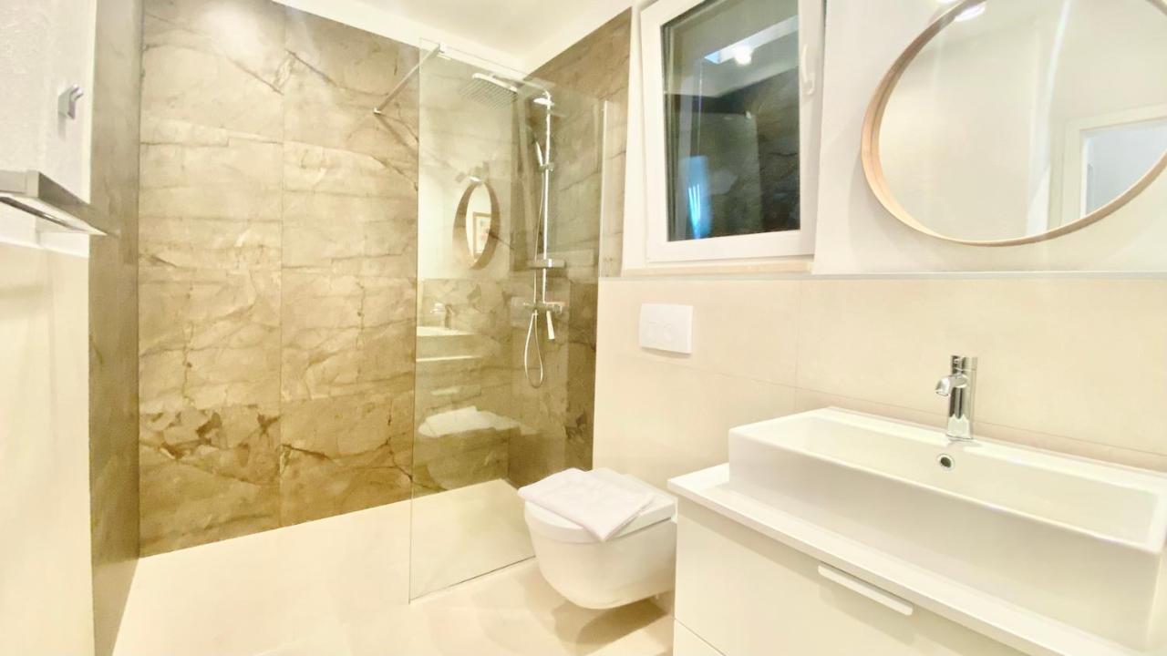 Nautilus-Bay Suites - Zweizimmer-Suite 410 Zavala Esterno foto